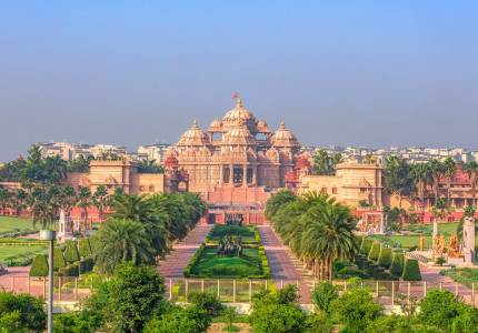 Delhi (NCR) Taxi Booking