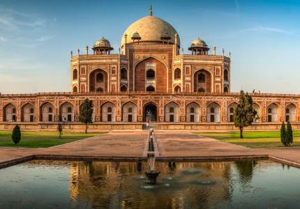 Delhi (NCR) Taxi Booking