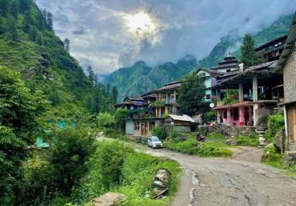Chandigarh Start Kasol–Manali (Round Trip)