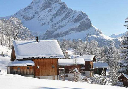 Taxi Service in Manali